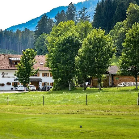 Gaestehaus Sonnenberg ボルシュターラング